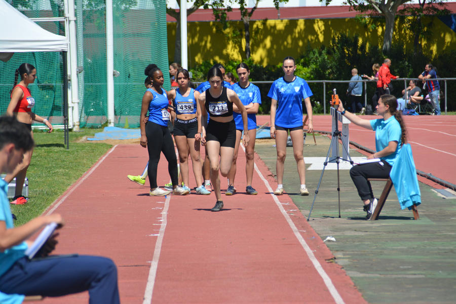 Club Atletisme Badalona - Escola